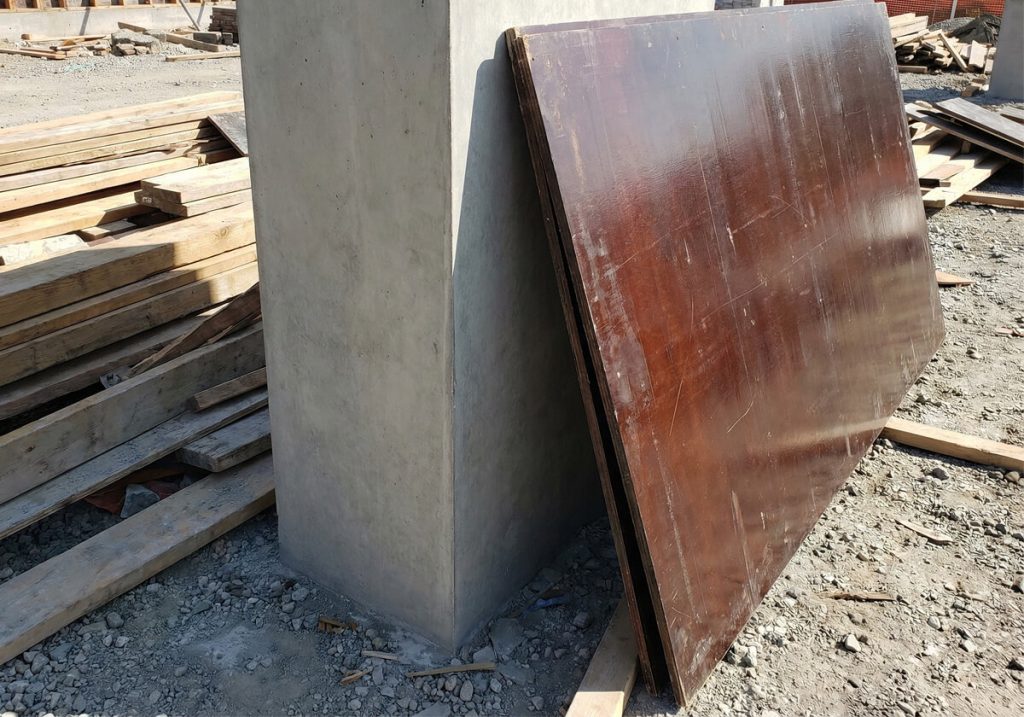 Ứng dụng ván cốp pha phủ phim nâu làm nhà cao tầng